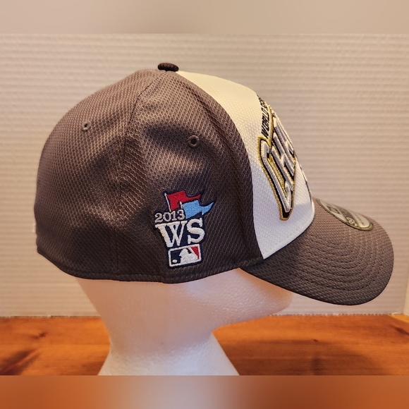 New Boston Red Sox 2013 World Series Champions Locker Room Hat 1 Sz Stre… - Picture 4 of 6